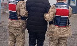 İzmir'de aranan şahıslar yakalandı