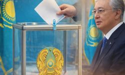 Kazakistan'da anayasa referandumu