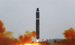 Kuzey Kore, Japon Denizi yönüne balistik füzeler fırlattı
