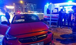 Malatya'da iki otomobil çarpıştı: 5 yaralı