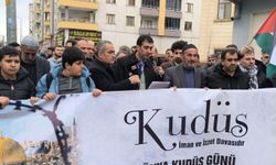 Mardin’in Midyat ilçesinde Dünya Kudüs Günü dolayısıyla basın açıklaması düzenlendi