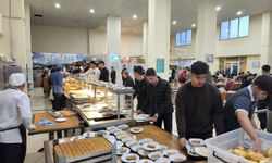 Öğrenciler Ramazan sofralarında bir araya geldi