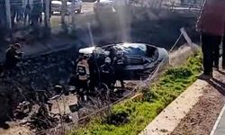 Şanlıurfa’da kamyon ile otomobil çarpıştı: 1 kişi hayatını kaybetti