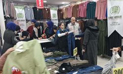 Şanlıurfa’da yüzlerce çocuğa bayramlık giyim yardımı