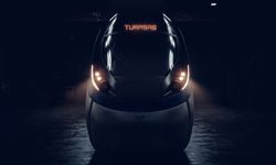 Türkiye'nin ürettiği ilk hızlı tren raylara iniyor