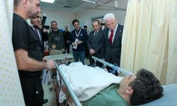 Vali Gül'den kazada yaralanan polis ve sivillere ziyaret