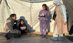 Yetimler Vakfı Gazze'de sıcak yemek desteğini sürdürüyor