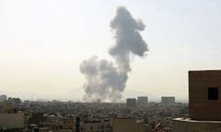 ABD-siyonist rejim, İran Kızılayı'na ait yardım deposunu hedef aldı