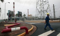 ABD'nin Küba'da uyguladığı ambargo enerji krizini derinleştiriyor