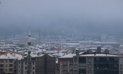 Ankara'da nisan ayında sürpriz kar yağışı