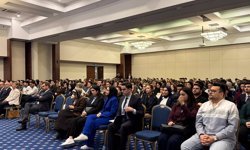 Antalya Diplomasi Forumu'nda gençlerle kariyer buluşması gerçekleştirildi