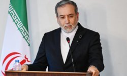 Arakçi: ABD'nin aşırı talepleri barış görüşmelerini çökertti