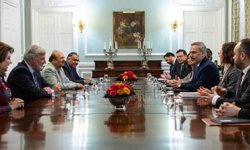 Bakan Fidan, Londra'da parlamenterlerle görüştü