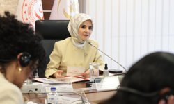 Bakan Göktaş'tan kanunlaşan doğum izni ve sosyal medya düzenlemelerine ilişkin açıklama