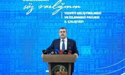 Bakan Tekin, öğrencilerin söz varlığının geliştirilmesine yönelik çalıştaya katıldı