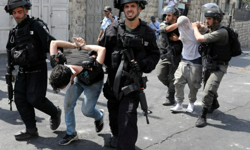 Batı Şeria'da gece baskınları: İşgalciler onlarca genci esir aldı