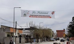Batman'da Mevlid-i Nebi hazırlıkları: Şehir afiş ve brandalarla donatıldı