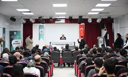 Belediye Başkanı Er, öğrencilerle söyleşide bir araya geldi