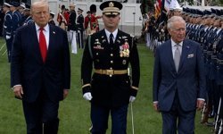 Beyaz Saray'da kral charles için tören