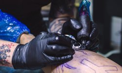 Bilim adamları uyarıyor: Dövme yaptırmadan önce bir kez daha düşünün