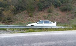 Bursa-Orhaneli yolunda tehlike oluşturan mazot temizlendi