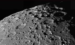 Çin, Ay'dan getirilen örneklerde iki yeni mineral tespit etti