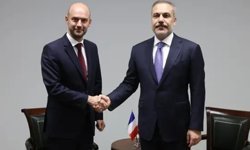 Dışişleri Bakanı Fidan, Fransız mevkidaşı Barrot ile görüştü