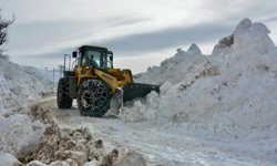 Doğu'da kış yeniden etkisini gösterdi: 82 yerleşim yerinin yolu kapandı