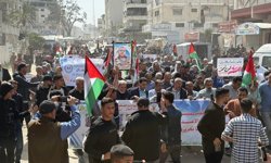 Gazze'de Esir Günü dolayısıyla kitlesel gösteriler düzenlendi