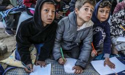 Gazze'de "kayıp nesil" alarmı: 1,5 milyon çocuk eğitimden mahrum