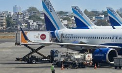 Hindistan'da artan maliyetler nedeniyle havacılık operasyonlarının duracağı uyarısı