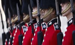 İngiltere'de gençler orduya güvenmiyor: 'Ülkem için savaşmam' diyenlerin oranı yüzde 50