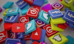 İngiltere'de sosyal medya düzenlemesi