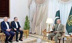 İran basını: Arakçi, Pakistan aracılığı ile ABD'ye mektup iletti