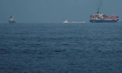 İran insani yardım gemilerinin Hürmüz Boğazı'ndan geçişine izin verdi