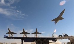 İran ordusu, Siyonist-ABD'nin petrokimya ve karargahlarını hedef aldı