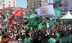 İstanbul'da Mevlid-i Nebi mesajı okundu: Peygamber'in mücadelesindeki kararlılığı her Müslüman kuşanmalı