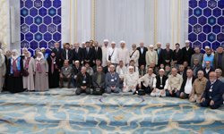 İstanbul'dan ilk hac kafilesi dualarla uğurlandı