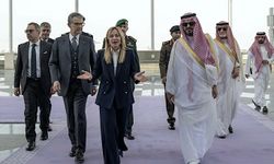 İtalya Başbakanı Meloni Körfez turuna Suudi Arabistan'dan başladı