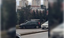 İzmir'de araç takla attı, sürücü hastaneye kaldırıldı