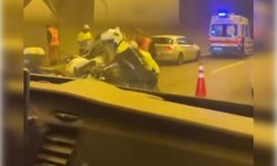 İzmir'de Bayraklı Tünelleri çıkışında motosiklet kazası: 1 ağır yaralı