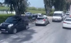 İzmir'de maddi hasarlı trafik kazası