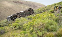 Kanarya Adaları'nda turistleri taşıyan otobüs devrildi: 1 ölü, 27 yaralı
