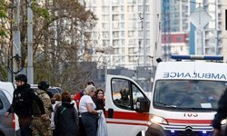 Kiev'de bir saldırganın sokakta ateş açması sonucu 5 kişi öldü