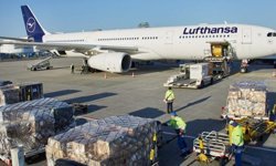 Lufthansa bu kez ücretsiz el bagajı uygulamasını sonlandırma kararı aldı