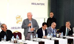 Malatya Büyükşehir Belediye Başkanı Er muhtarlarla bir araya geldi