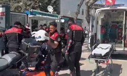 Malatya'da otomobil ile motorize polis ekibi çarpıştı: 2 yaralı
