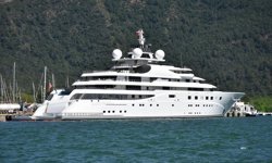 Marmaris'e yanaşan lüks geminin yakıt faturası duyanları şaşkına çevirdi