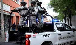 Meksika'da kartel liderinin yakalanmasından sonra sokaklar karıştı