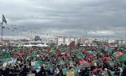 Mevlid-i Nebi etkinliğinde gençlerden anlamlı çağrı: Vahdet olmadan kurtuluş yok
